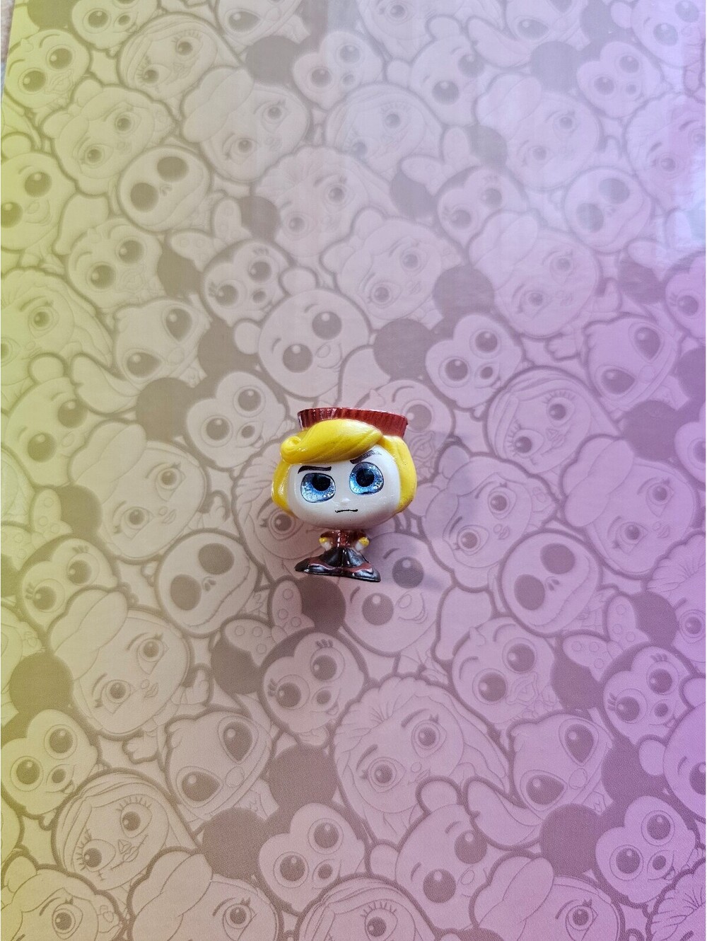 Series 2 Disney Doorable Rancis FlutterButter
